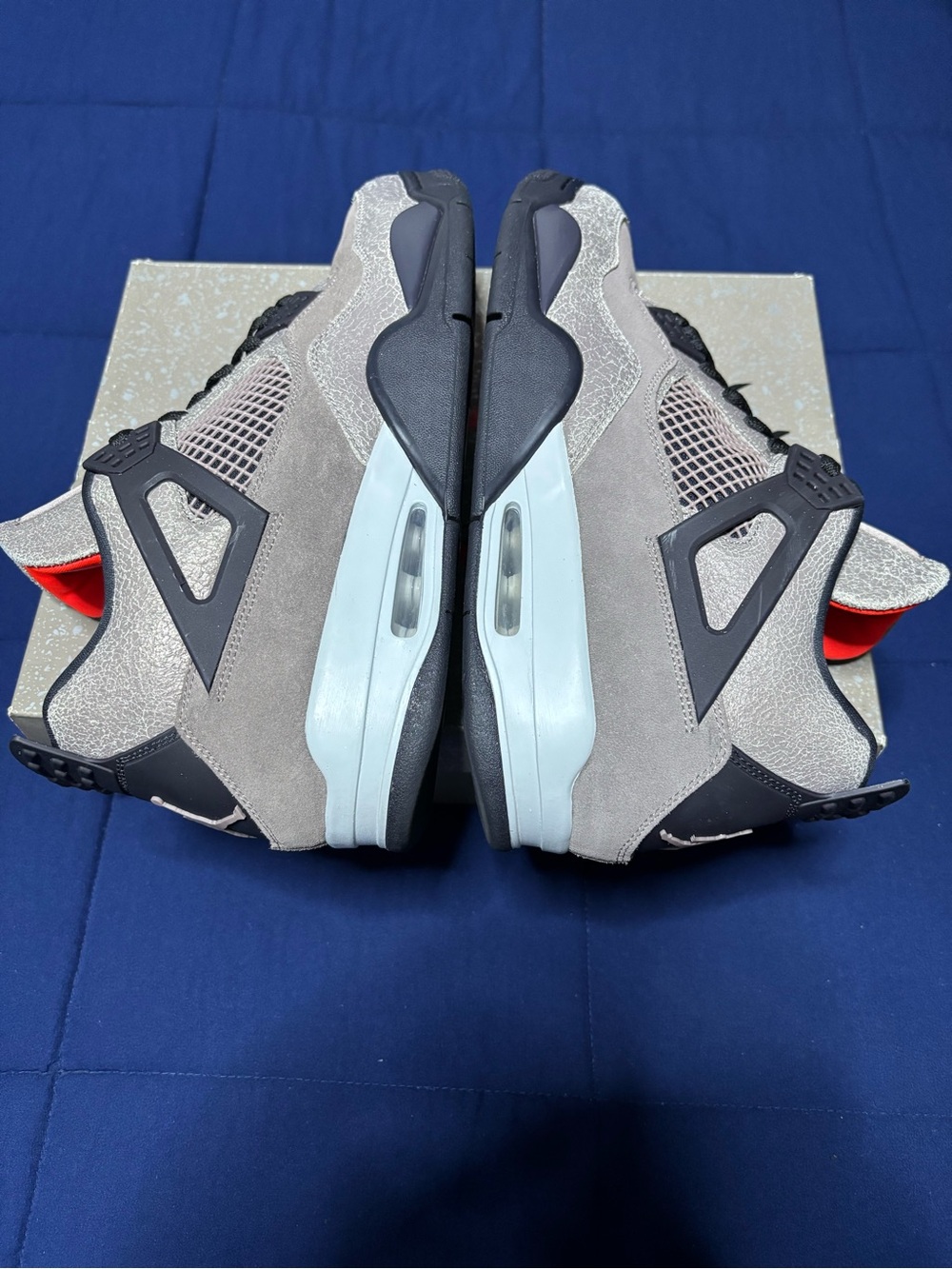 Jordan 4 Retro Taupe Haze 2021 Size 14 - Picture 2 of 9